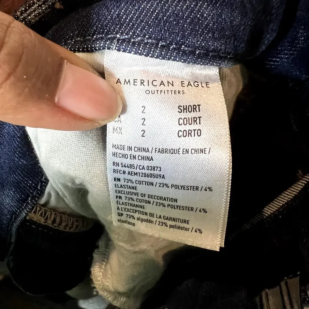 American Eagle Jeans Size 2‎ Short Curvy Hi Rise Jegging Distressed